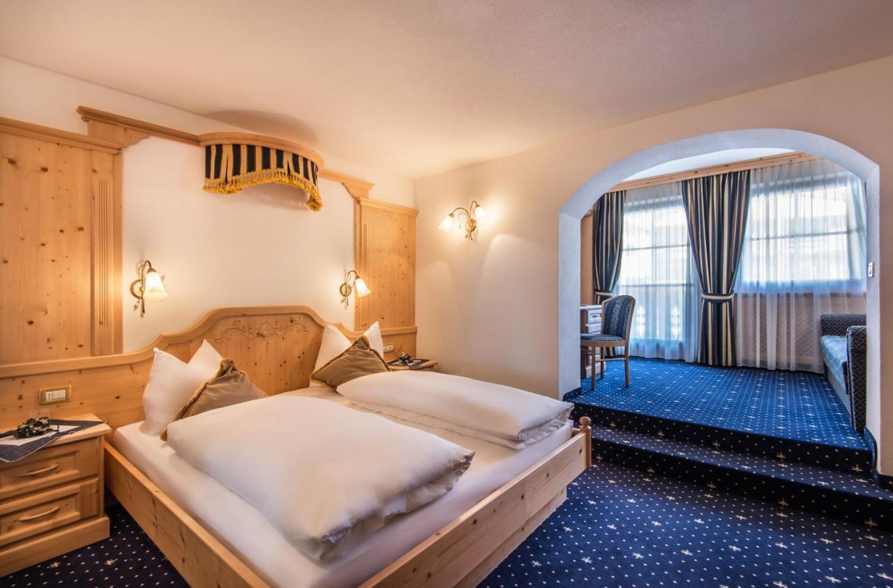 Hotel Ciasa Tama La Villa  Ngoại thất bức ảnh